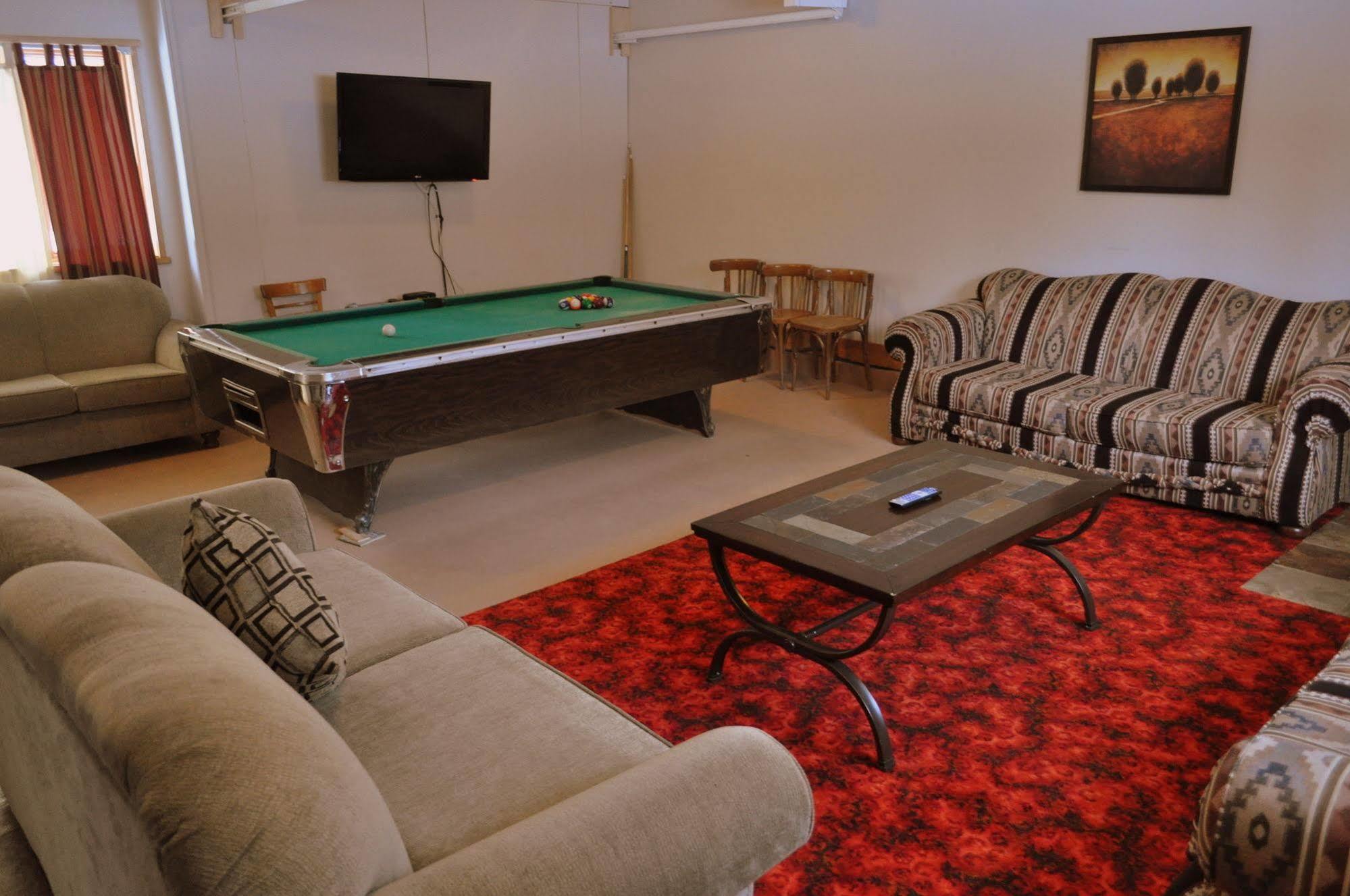 Red Mountain Village Condos روسلاند المظهر الخارجي الصورة